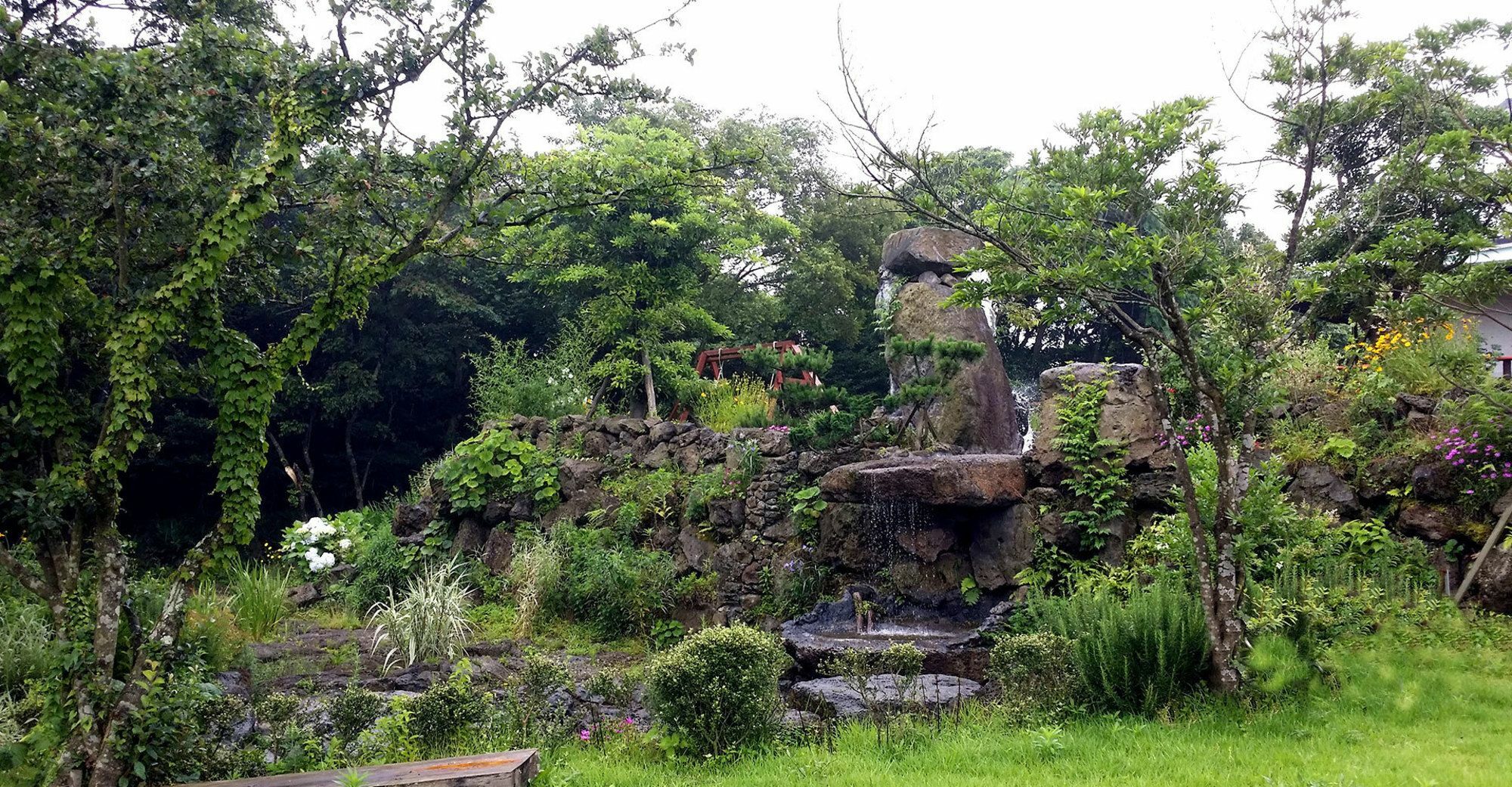 Gotjawal Geomunoreum Pension Jeju Extérieur photo