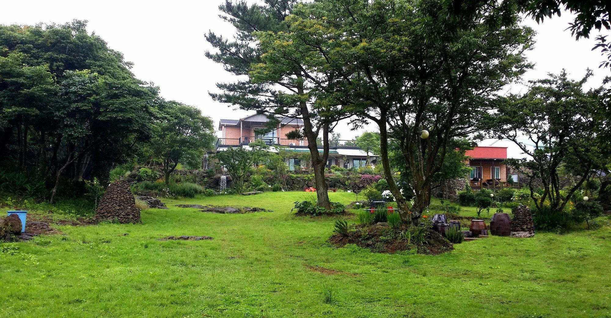 Gotjawal Geomunoreum Pension Jeju Extérieur photo