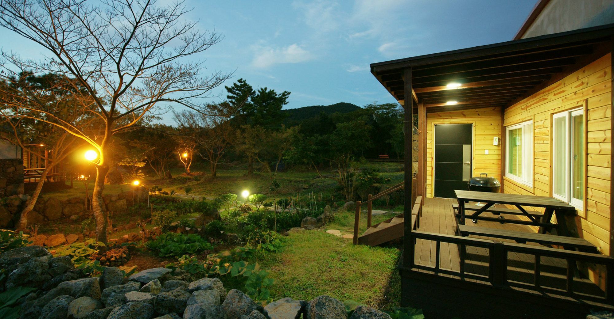 Gotjawal Geomunoreum Pension Jeju Extérieur photo